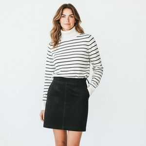 Vintage 90's Black 100% Suede Leather Pencil Skirt from Lord & Taylor